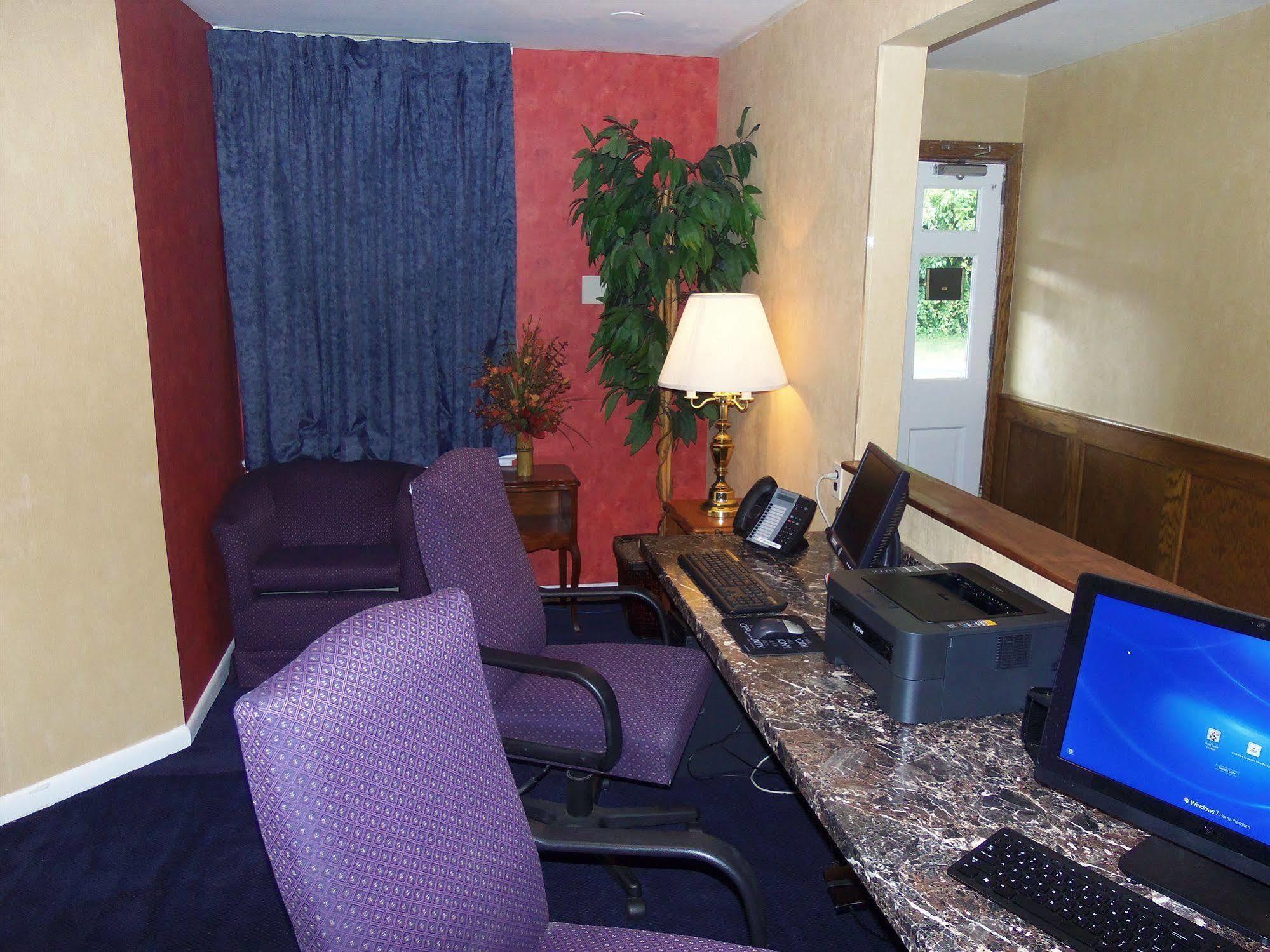 Governor House Inn Arlington/Falls Church Dış mekan fotoğraf